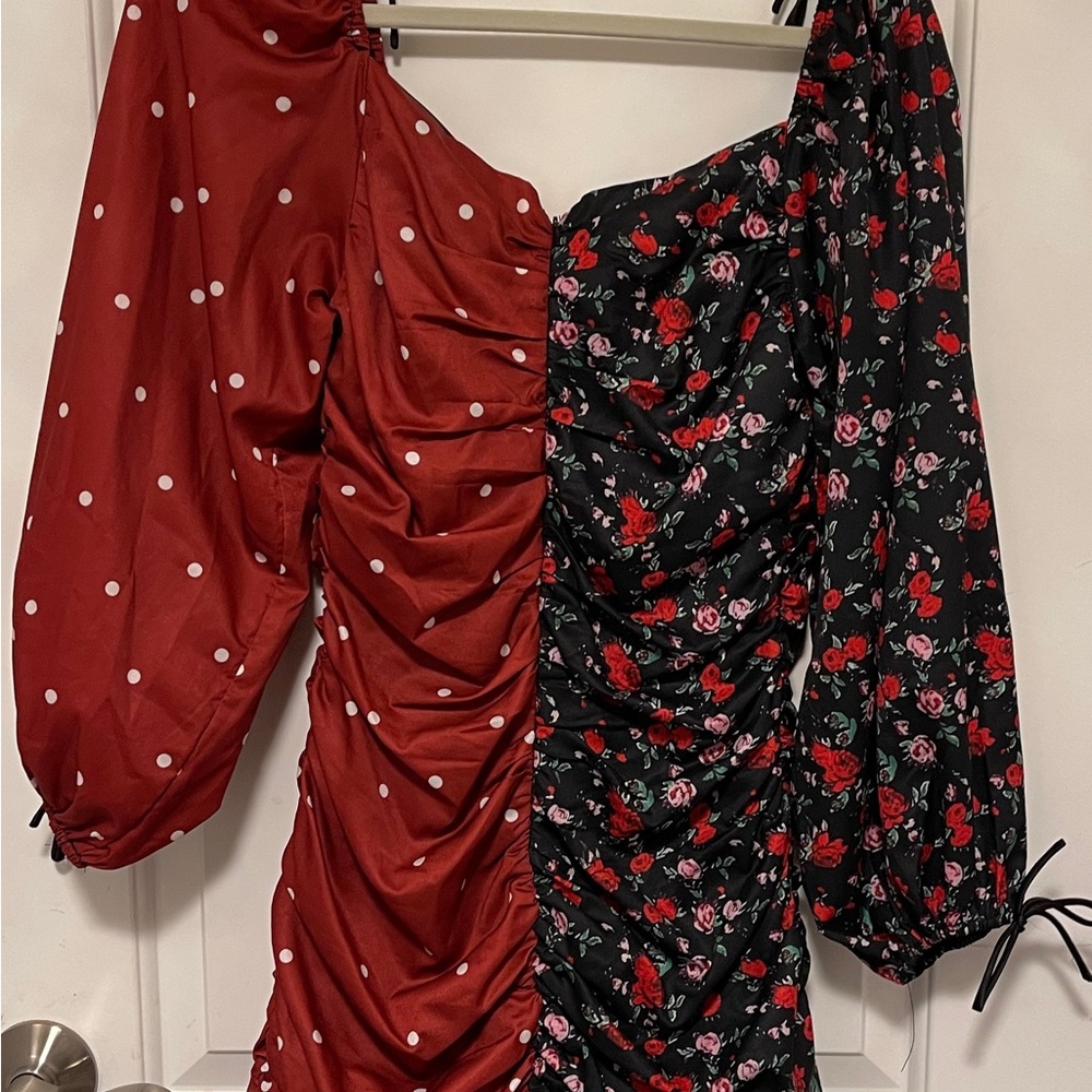 L’atiste by Amy Ruched Mini Dress Mixed Print Floral Bodycon Party Medium NWT - Picture 5 of 11